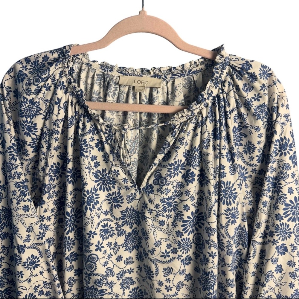 LOFT Women Blue White Floral Peasant Blouse Tie Neck Balloon Sleeve Large - Picture 4 of 8